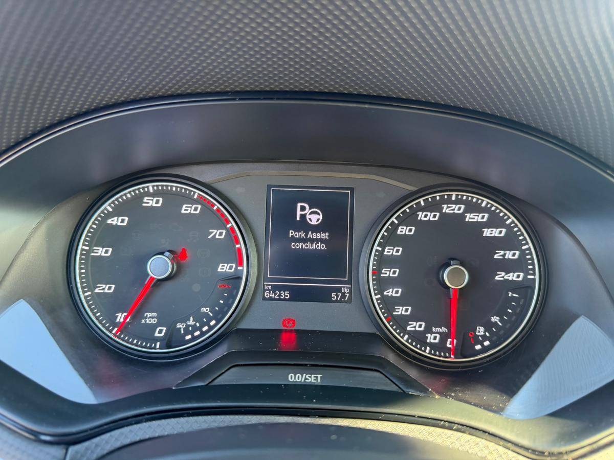 seat-arona-2022-gasolina-999cc