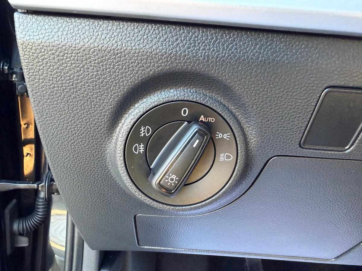 seat-arona-2022-gasolina-999cc