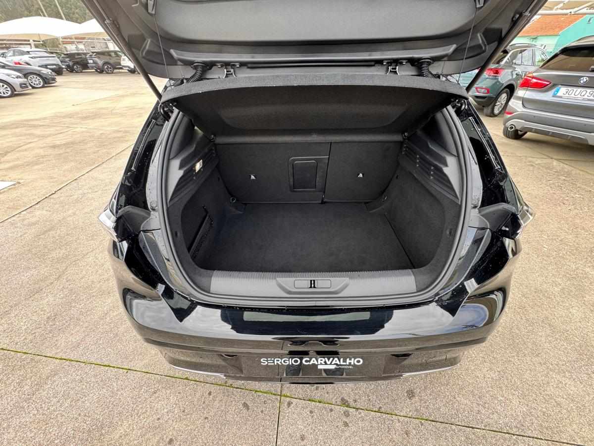 peugeot-308-2024-gasolina-1199cc