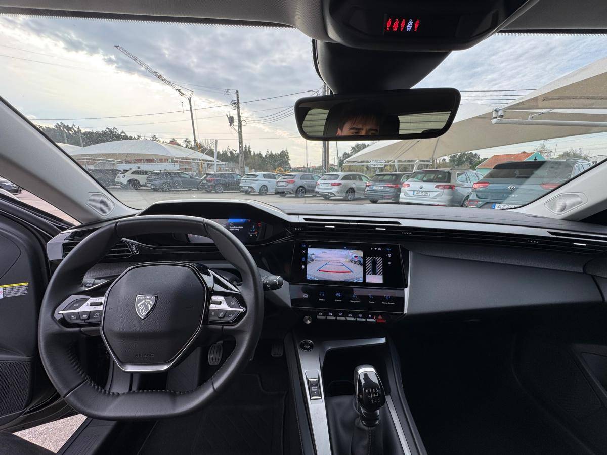 peugeot-308-2024-gasolina-1199cc