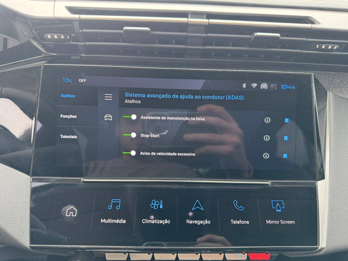 peugeot-308-2024-gasolina-1199cc