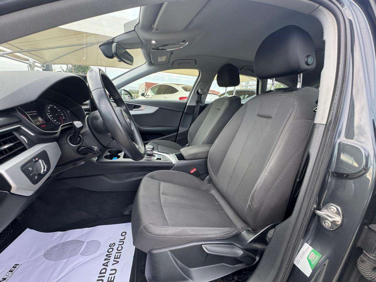 audi-a4-avant-2019-diesel-1968cc