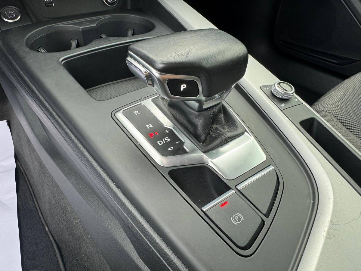 audi-a4-avant-2019-diesel-1968cc