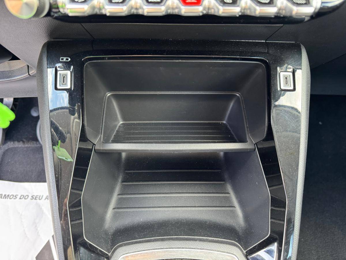 peugeot-208-2024-gasolina-1199cc
