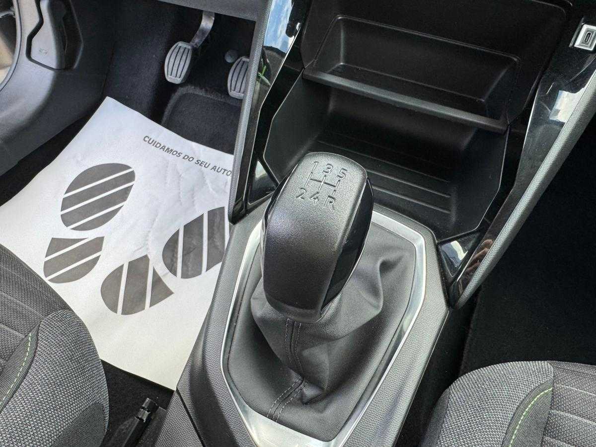 peugeot-208-2024-gasolina-1199cc