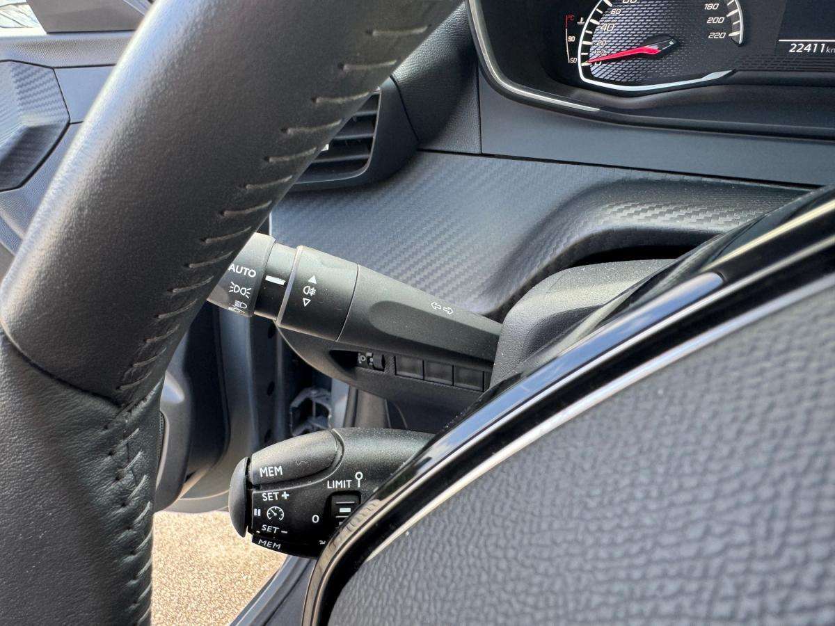 peugeot-208-2024-gasolina-1199cc