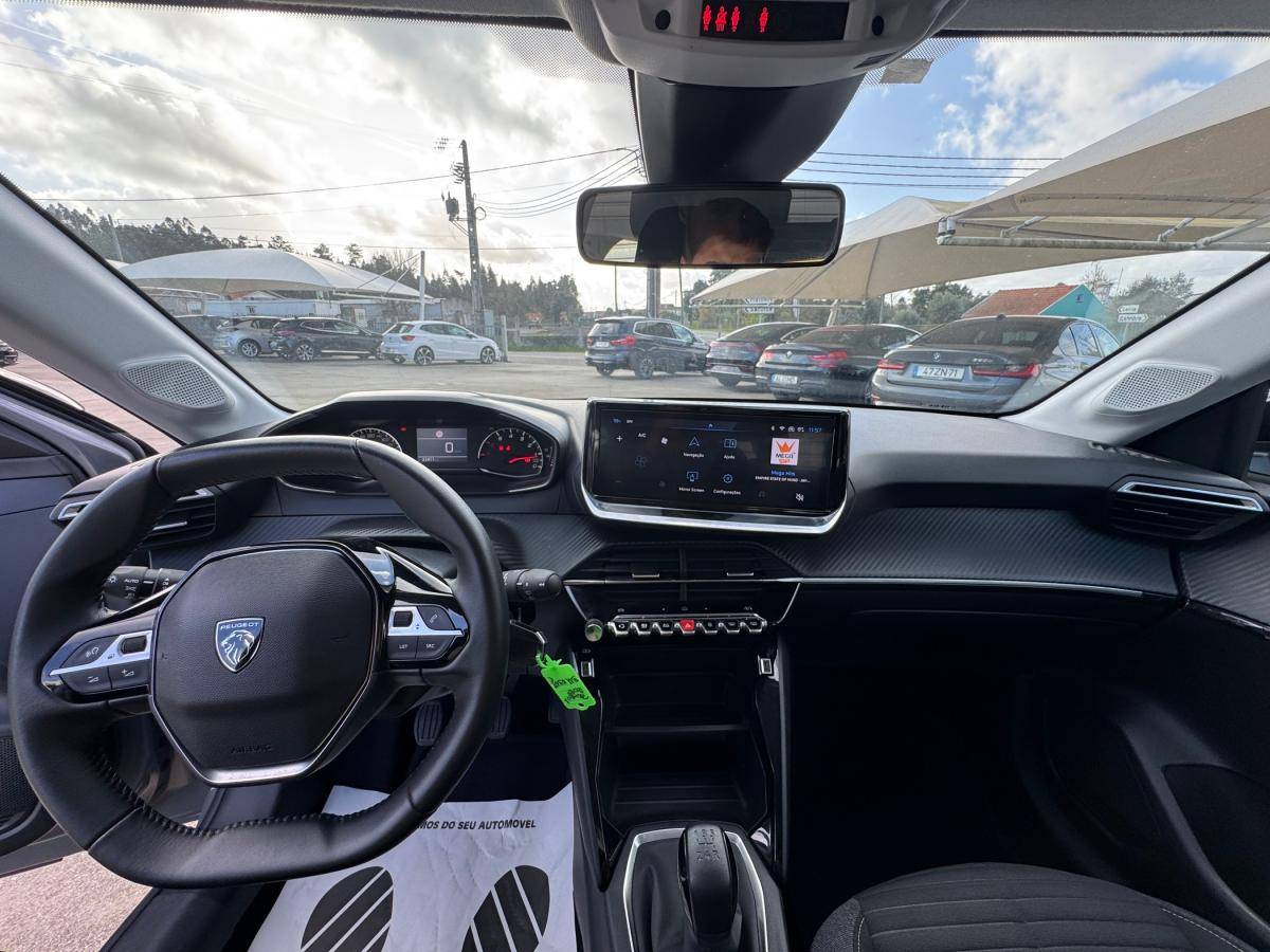 peugeot-208-2024-gasolina-1199cc