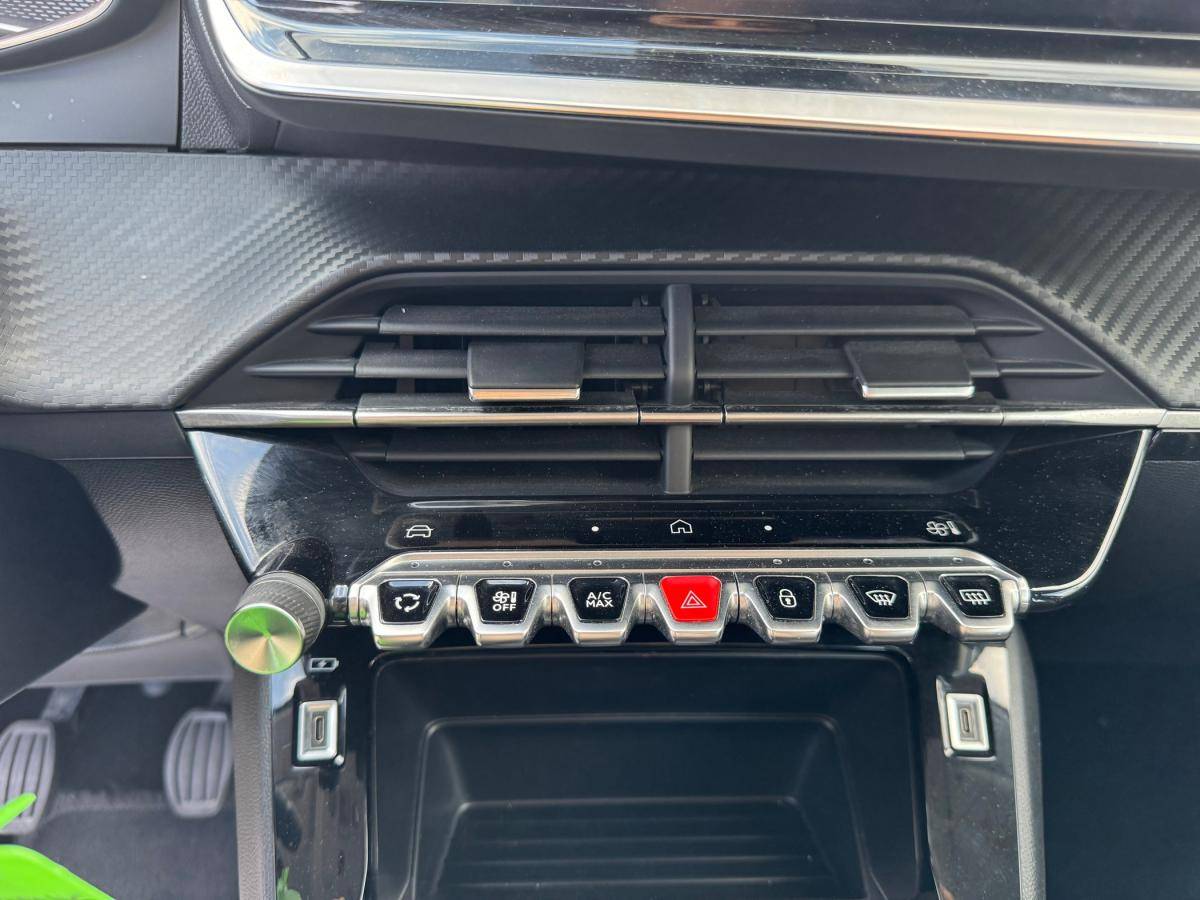 peugeot-208-2024-gasolina-1199cc