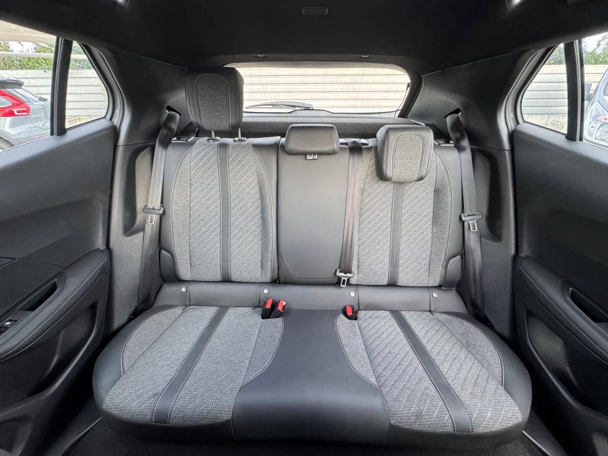 peugeot-2008-2025-hibrido-a-gasolina-1199cc