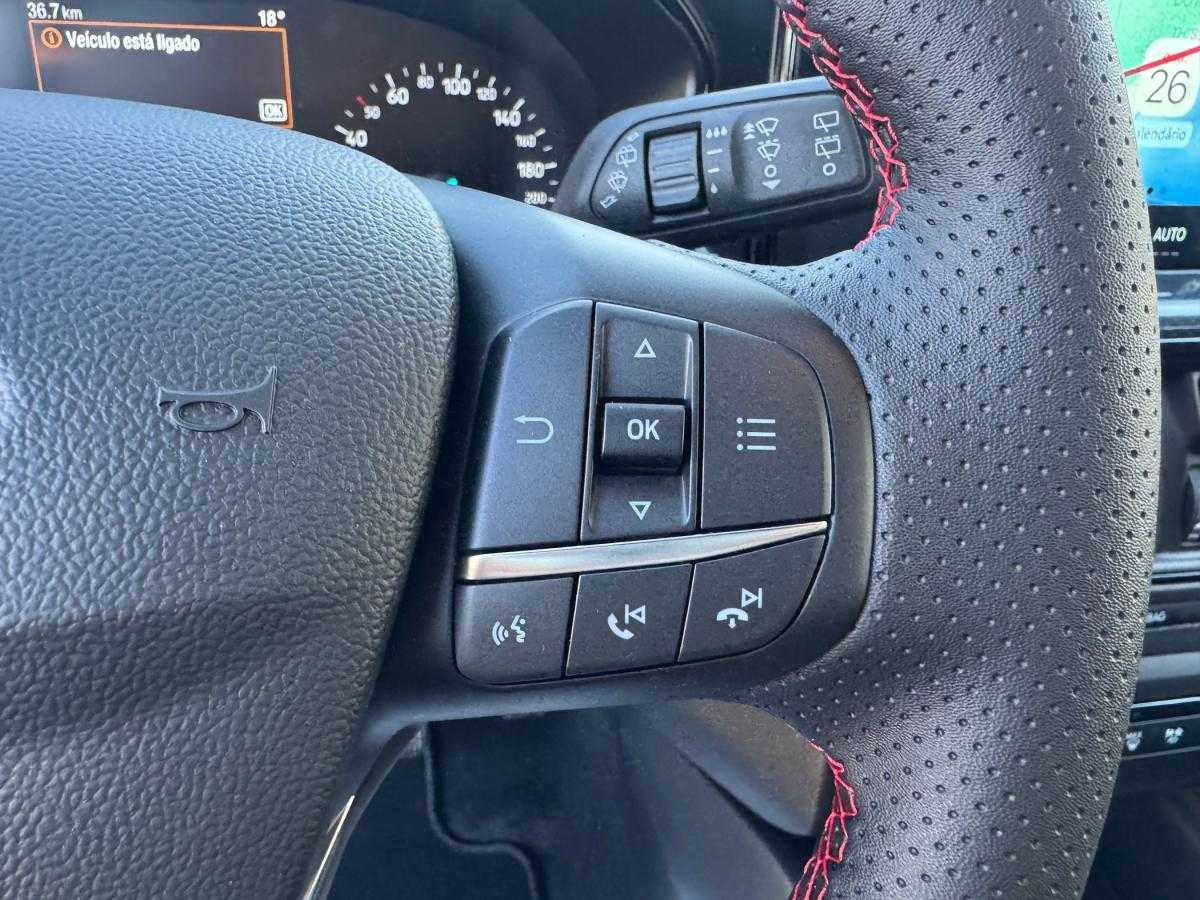 ford-focus-2025-gasolina-998cc