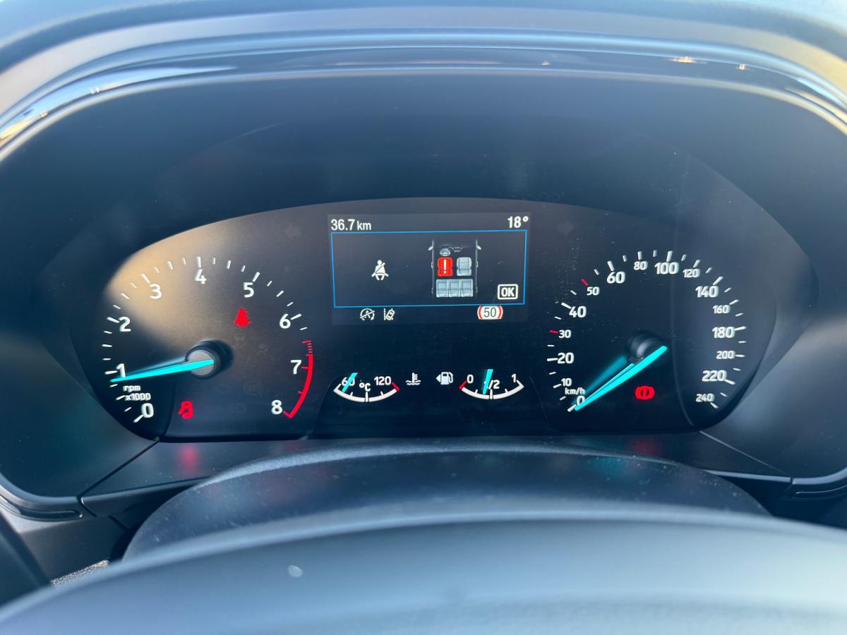 ford-focus-2025-gasolina-998cc