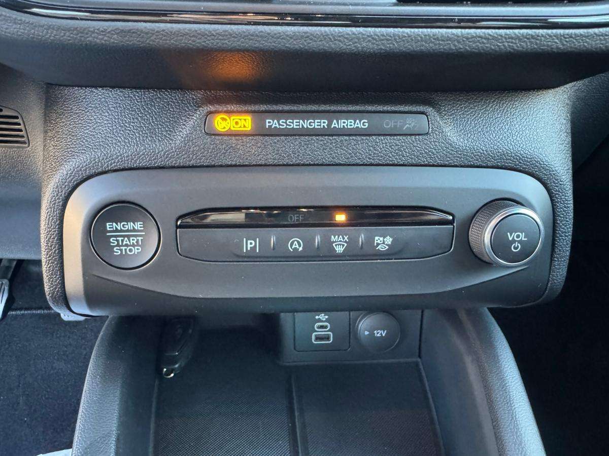 ford-focus-2025-gasolina-998cc