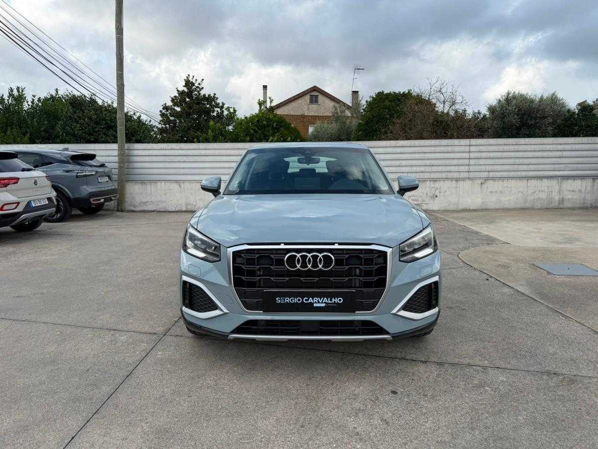 audi-q2-2025-gasolina-999cc