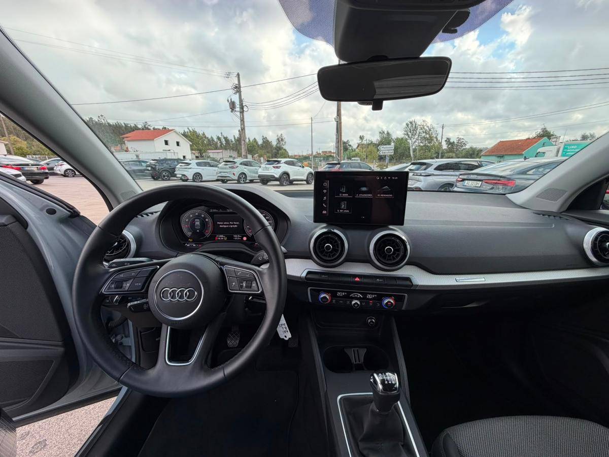 audi-q2-2025-gasolina-999cc