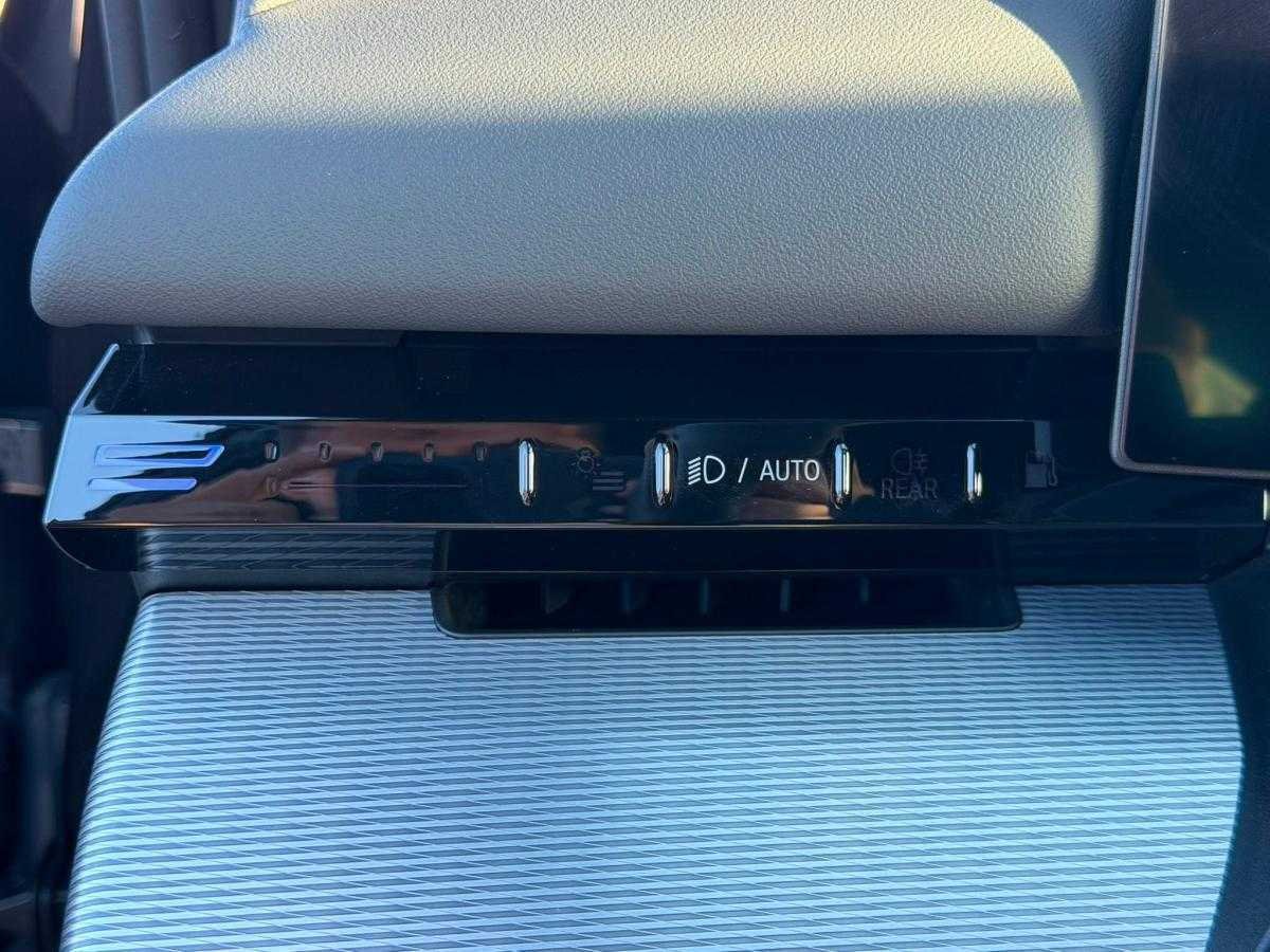 bmw-serie-5-2025-hibrido-a-gasolina-1998cc