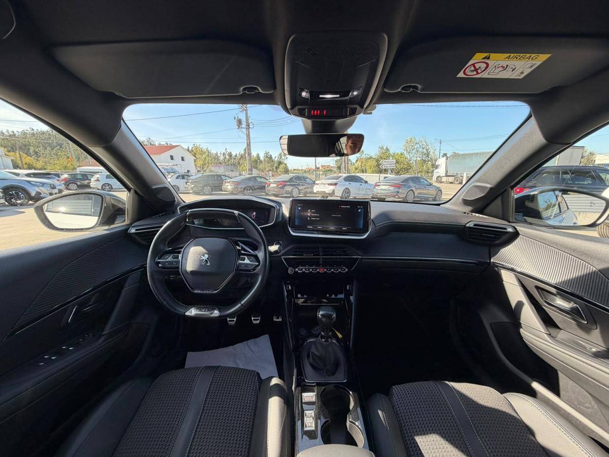 peugeot-208-2023-diesel-1499cc