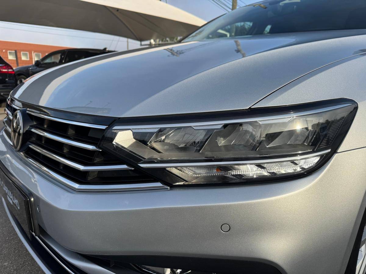 volkswagen-passat-variant-2019-diesel-1968cc