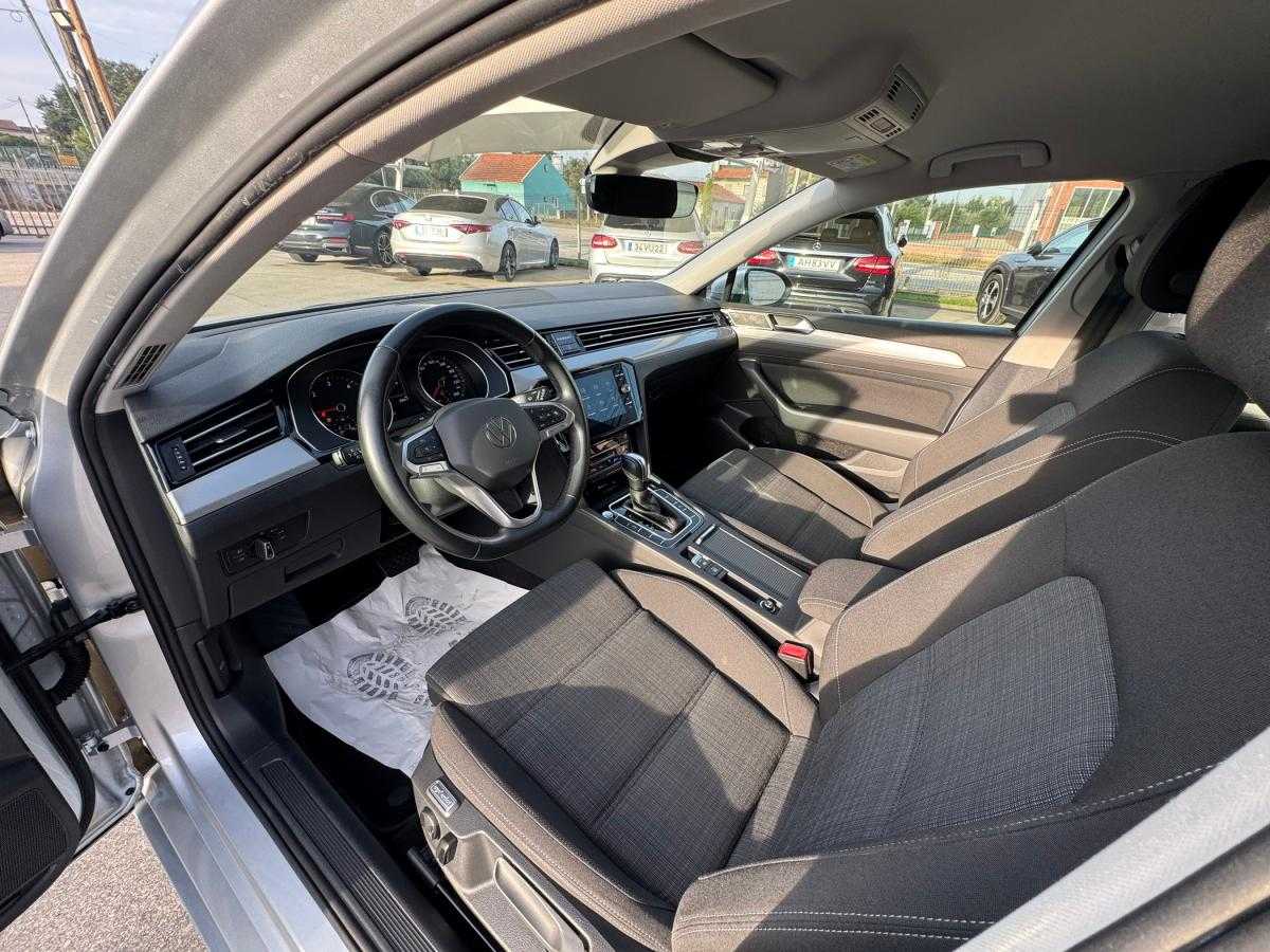 volkswagen-passat-variant-2019-diesel-1968cc