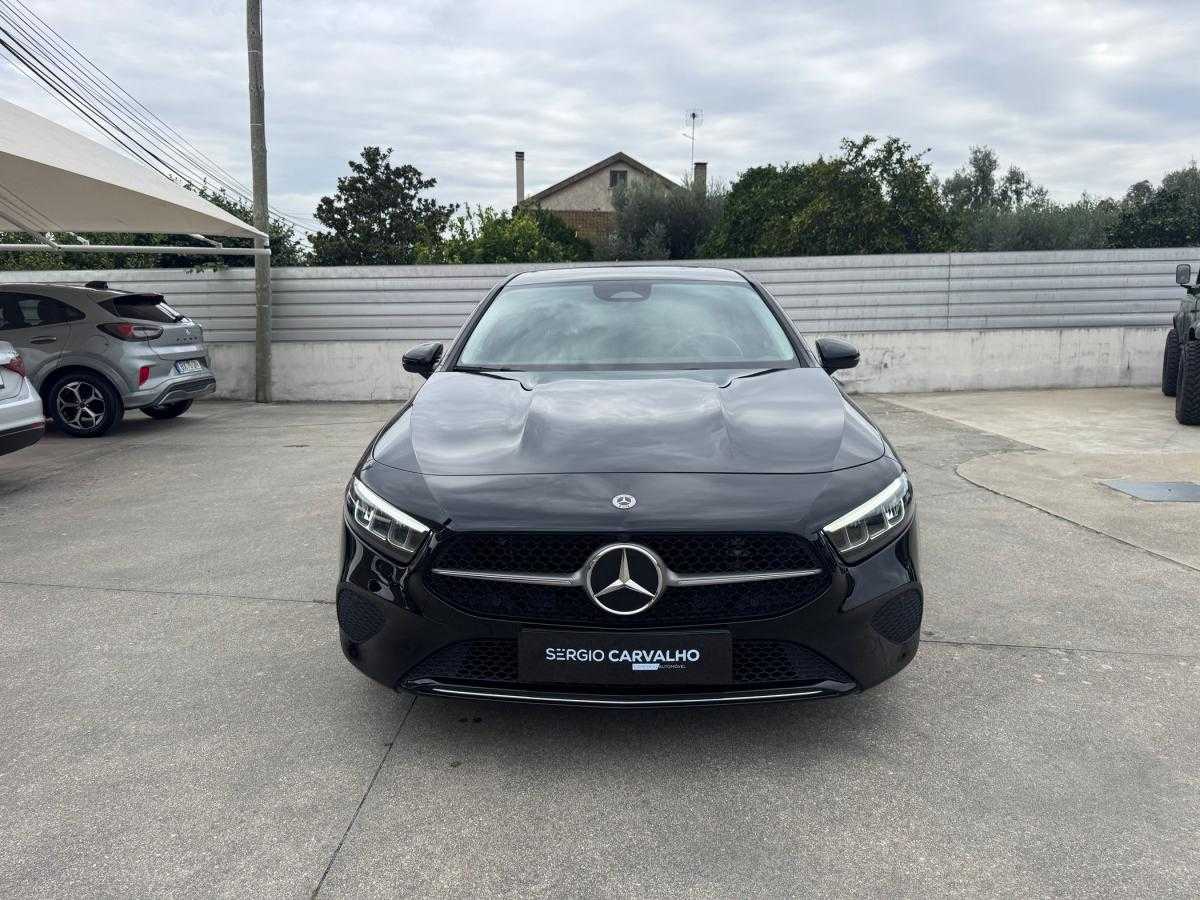 mercedes-benz-classe-a-2023-gasolina-1332cc