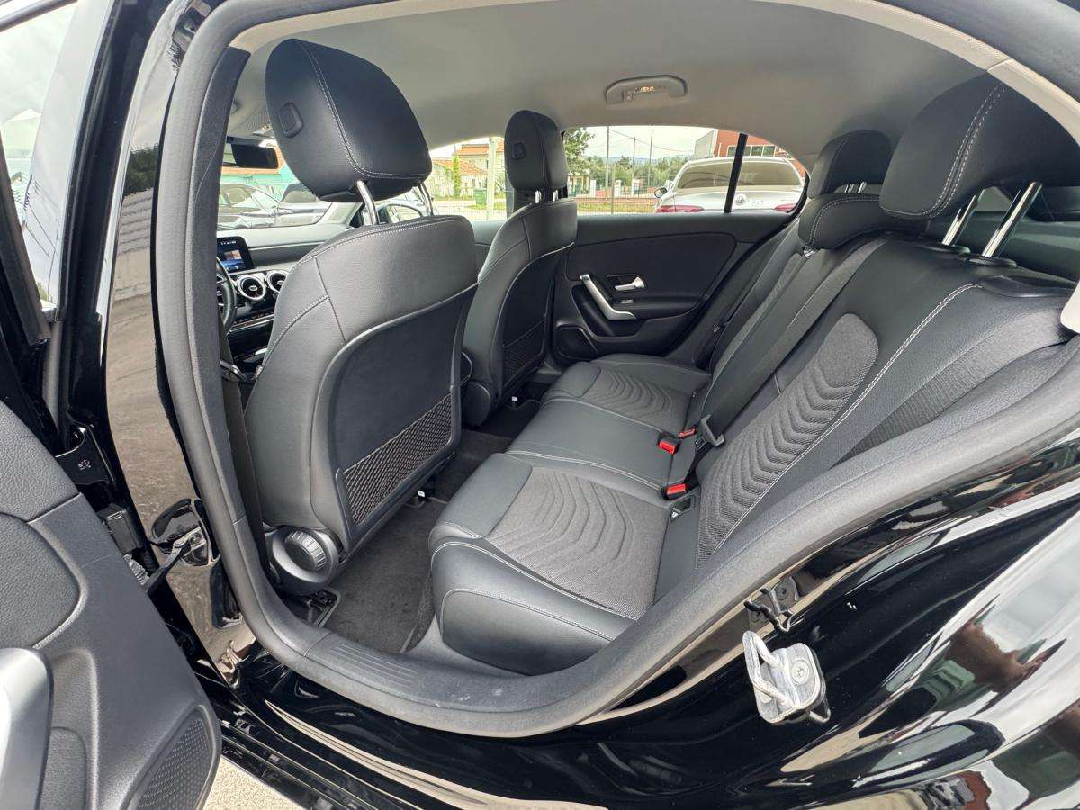 mercedes-benz-classe-a-2023-gasolina-1332cc