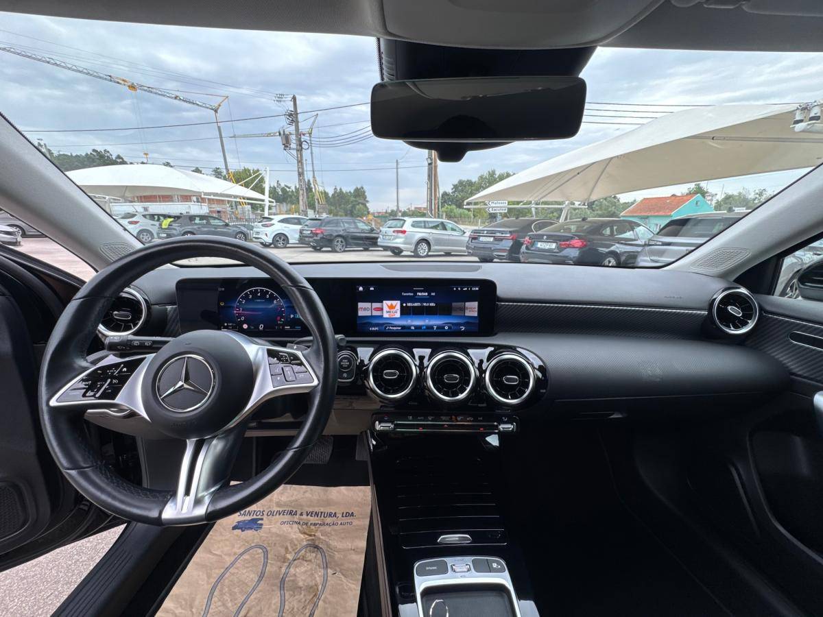 mercedes-benz-classe-a-2023-gasolina-1332cc