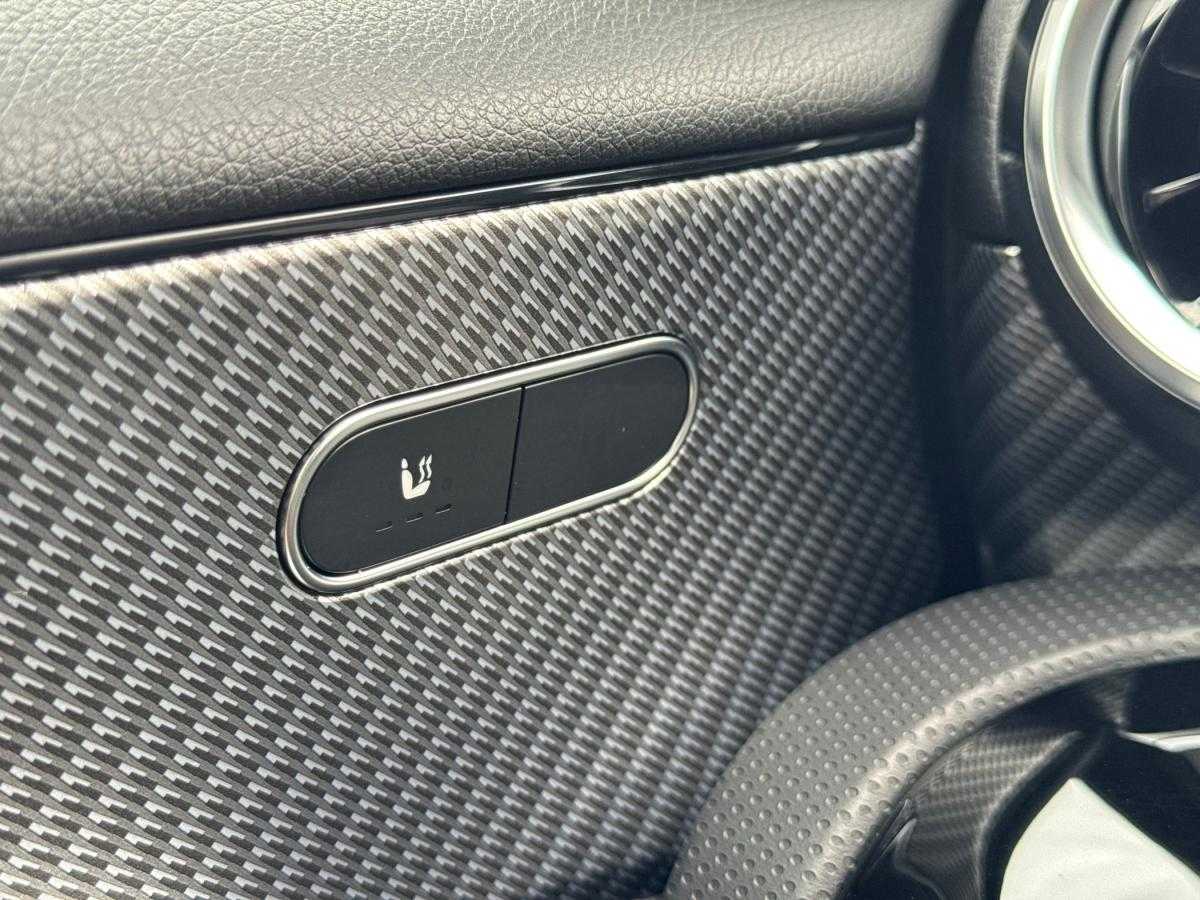 mercedes-benz-classe-a-2023-gasolina-1332cc