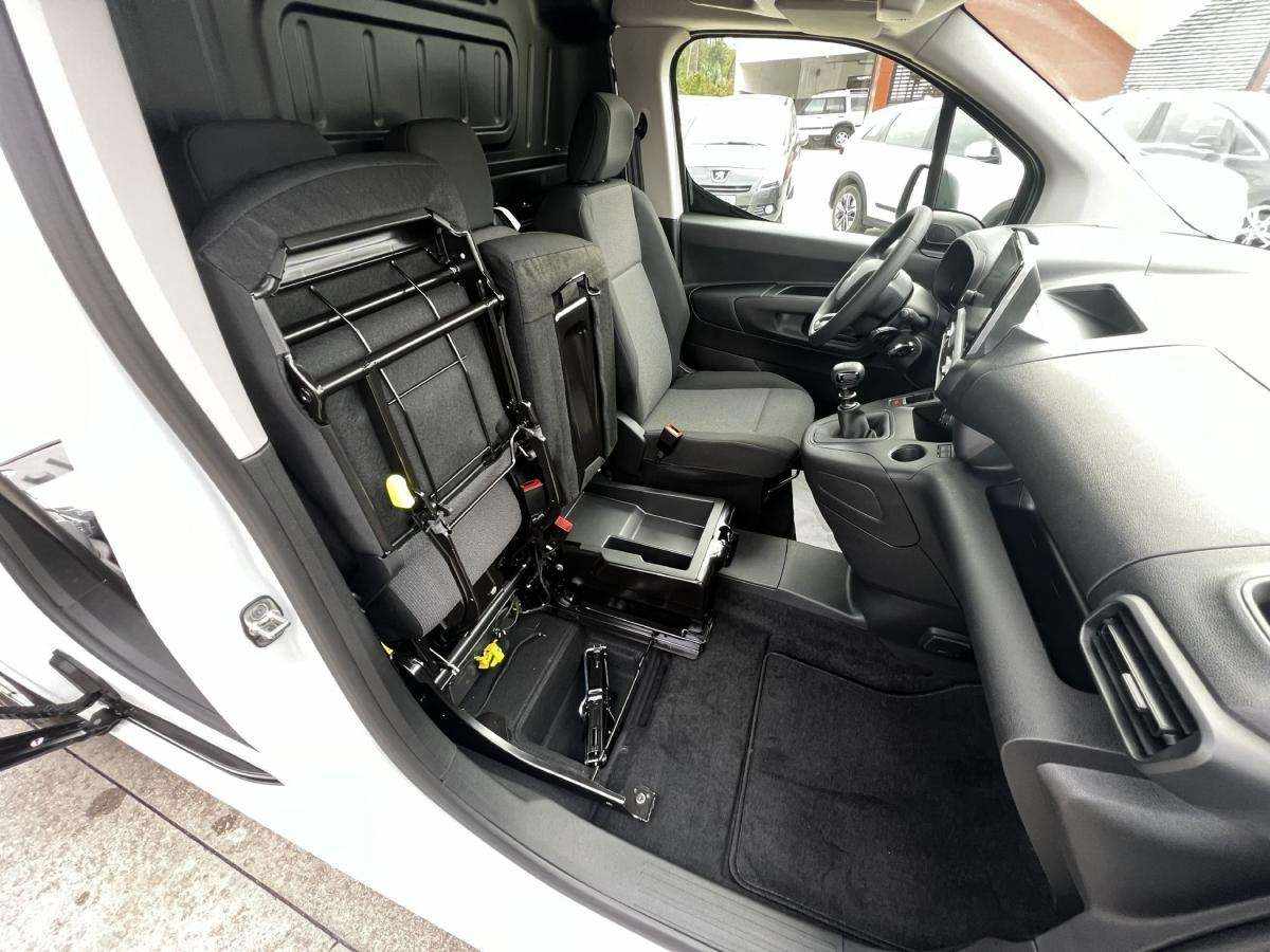 citroen-berlingo-2023-diesel-1499cc