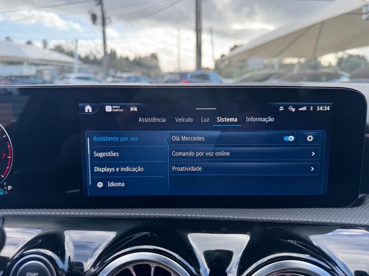 mercedes-benz-classe-a-2023-gasolina-1332cc