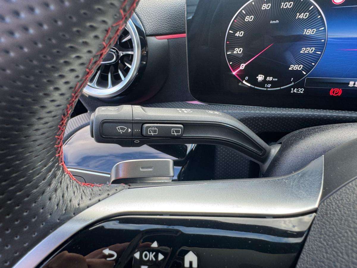 mercedes-benz-classe-a-2023-gasolina-1332cc