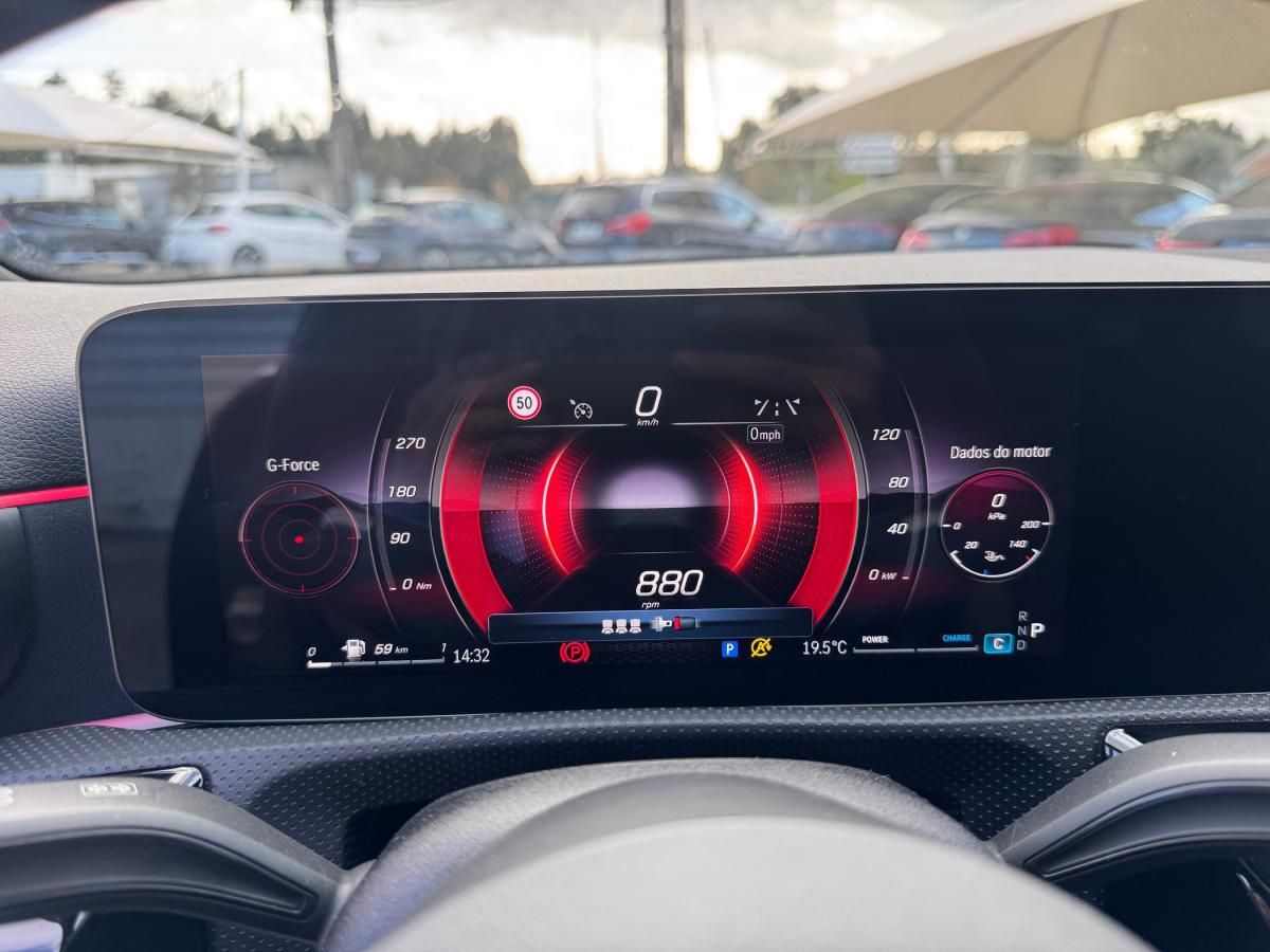 mercedes-benz-classe-a-2023-gasolina-1332cc