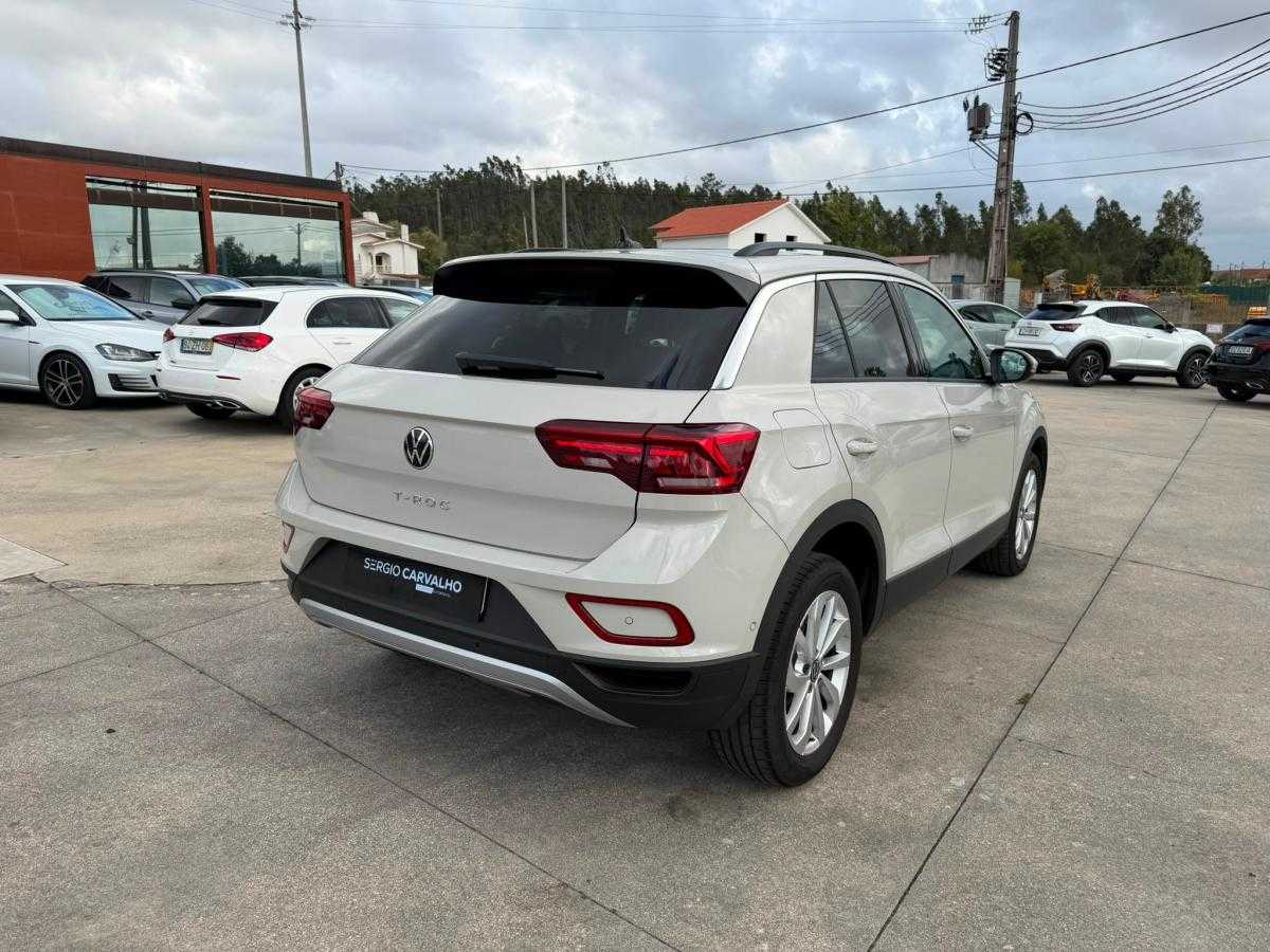 volkswagen-t-roc-2025-gasolina-999cc