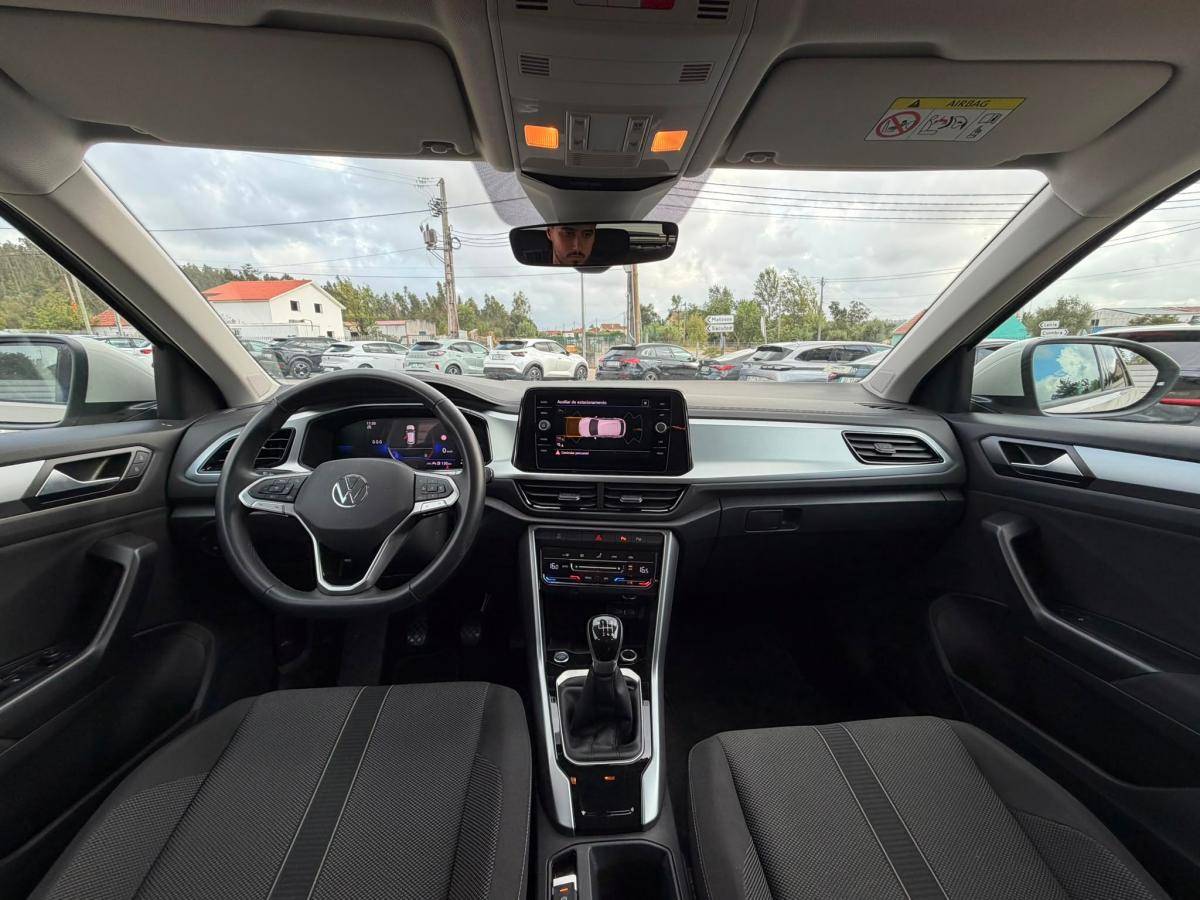 volkswagen-t-roc-2025-gasolina-999cc