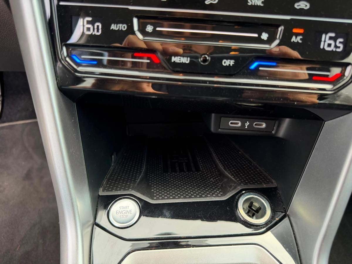 volkswagen-t-roc-2025-gasolina-999cc