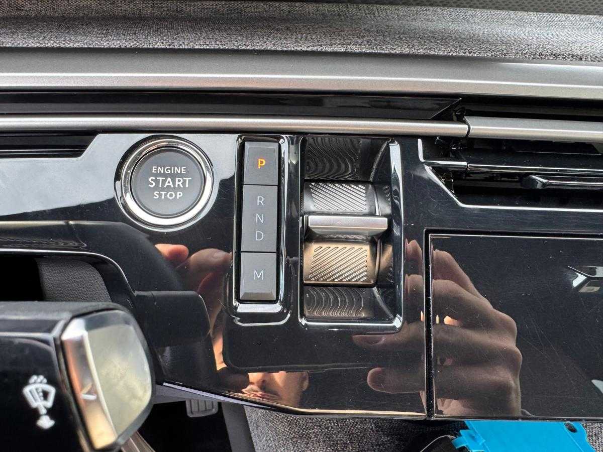 peugeot-3008-2025-hibrido-a-gasolina-1199cc