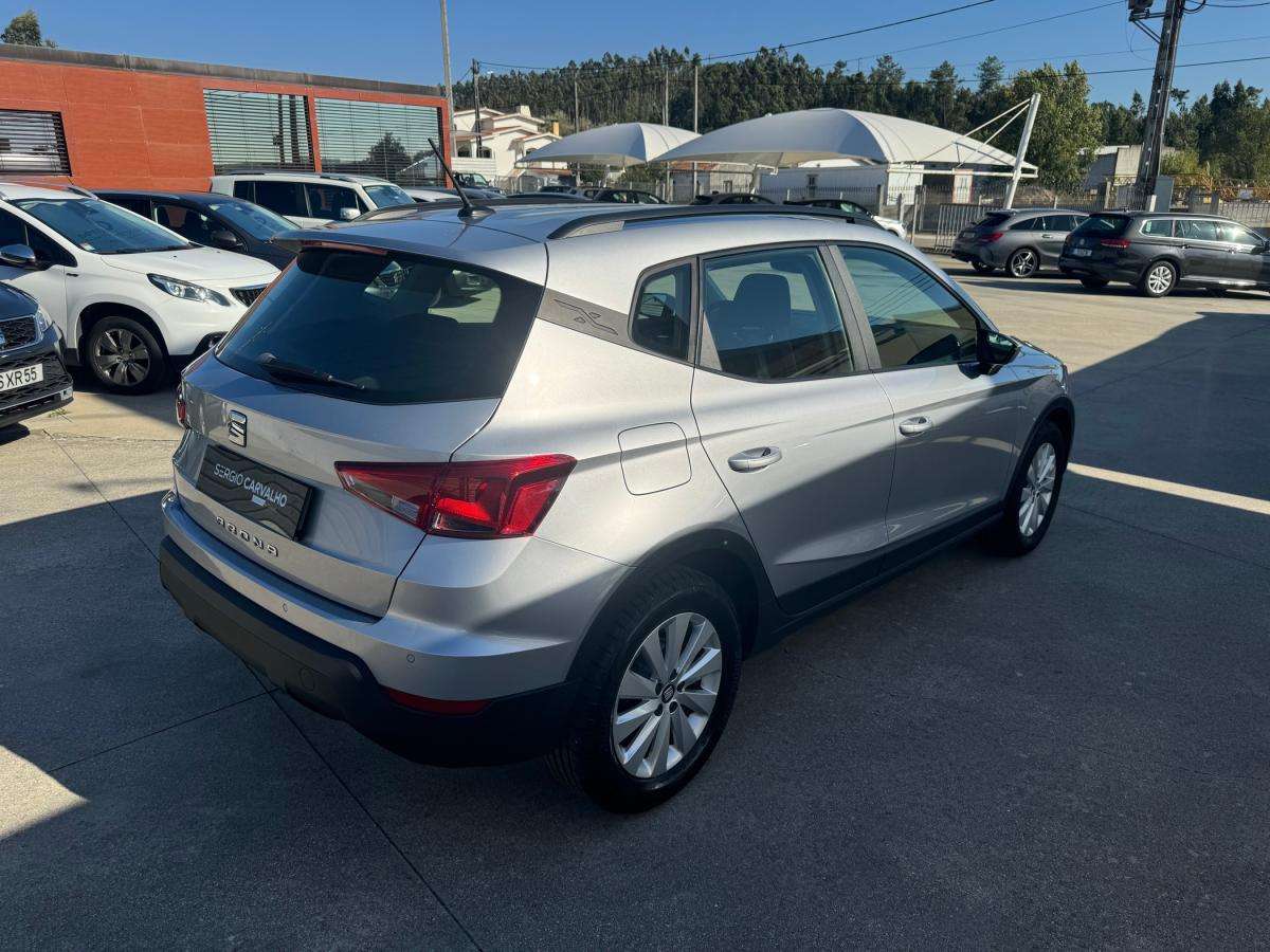 seat-arona-2019-gasolina-999cc