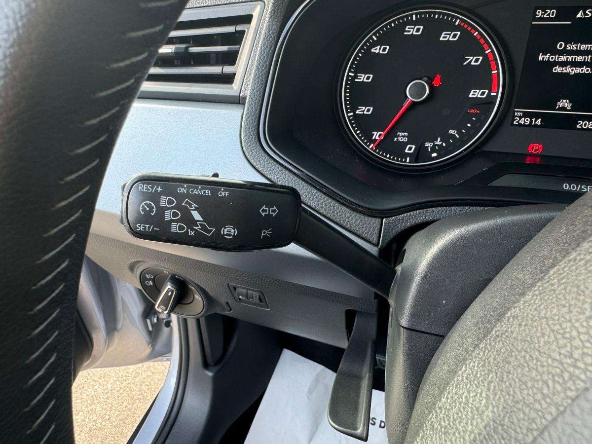 seat-arona-2019-gasolina-999cc