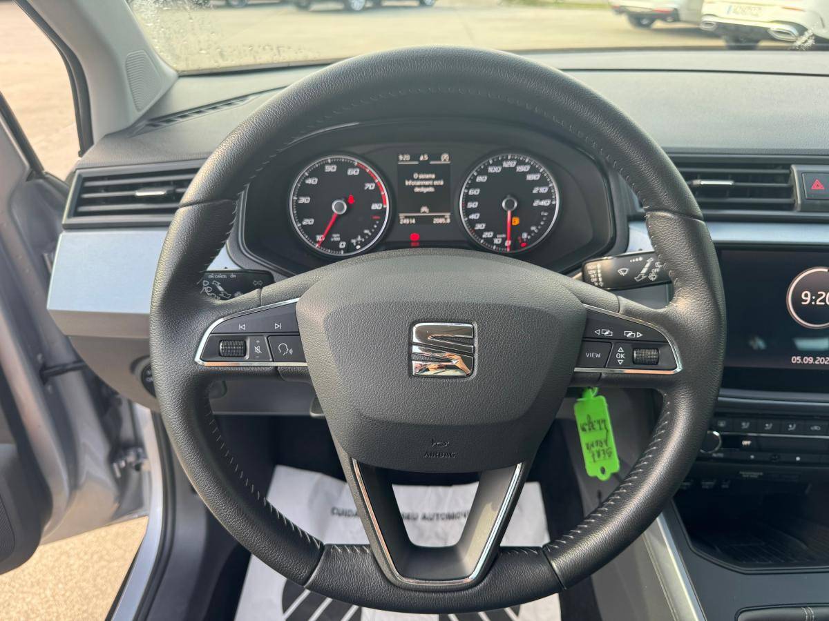 seat-arona-2019-gasolina-999cc