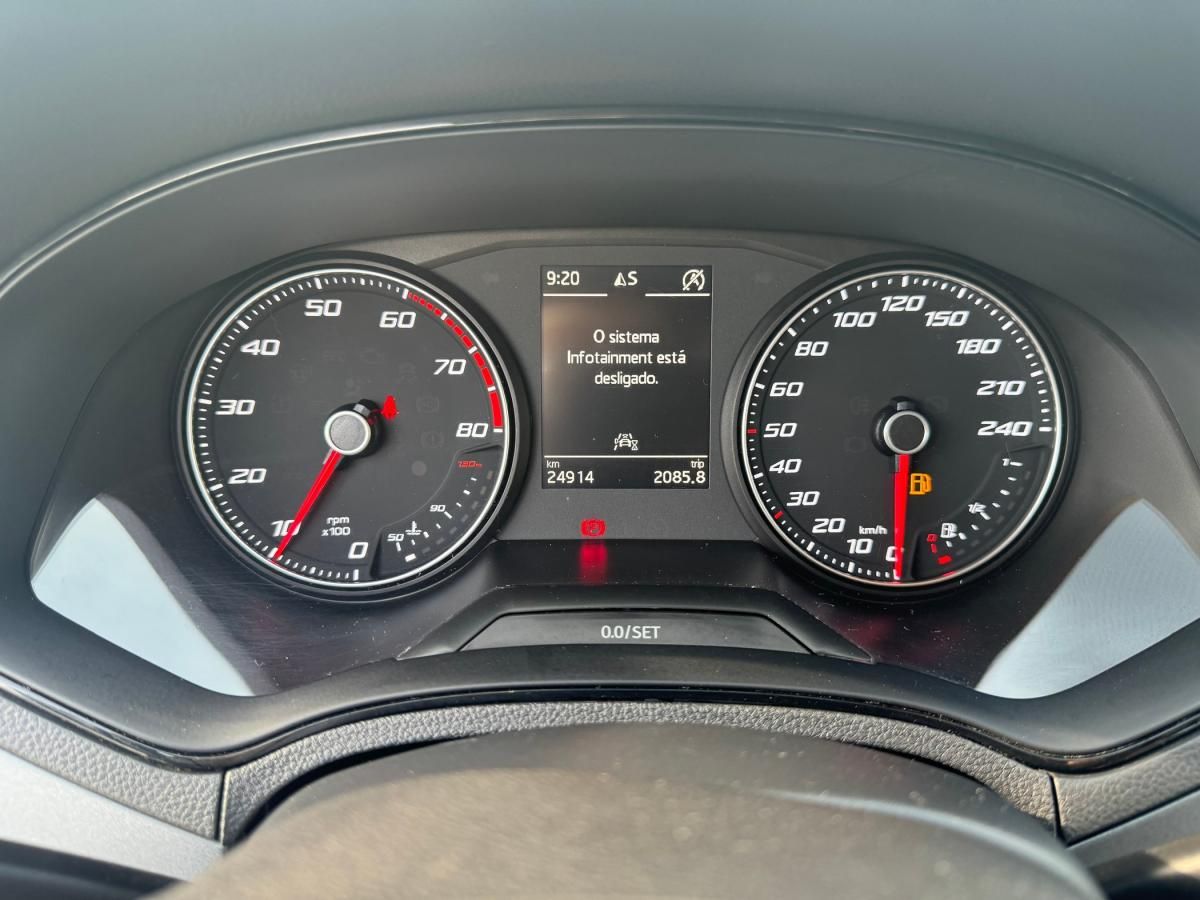 seat-arona-2019-gasolina-999cc
