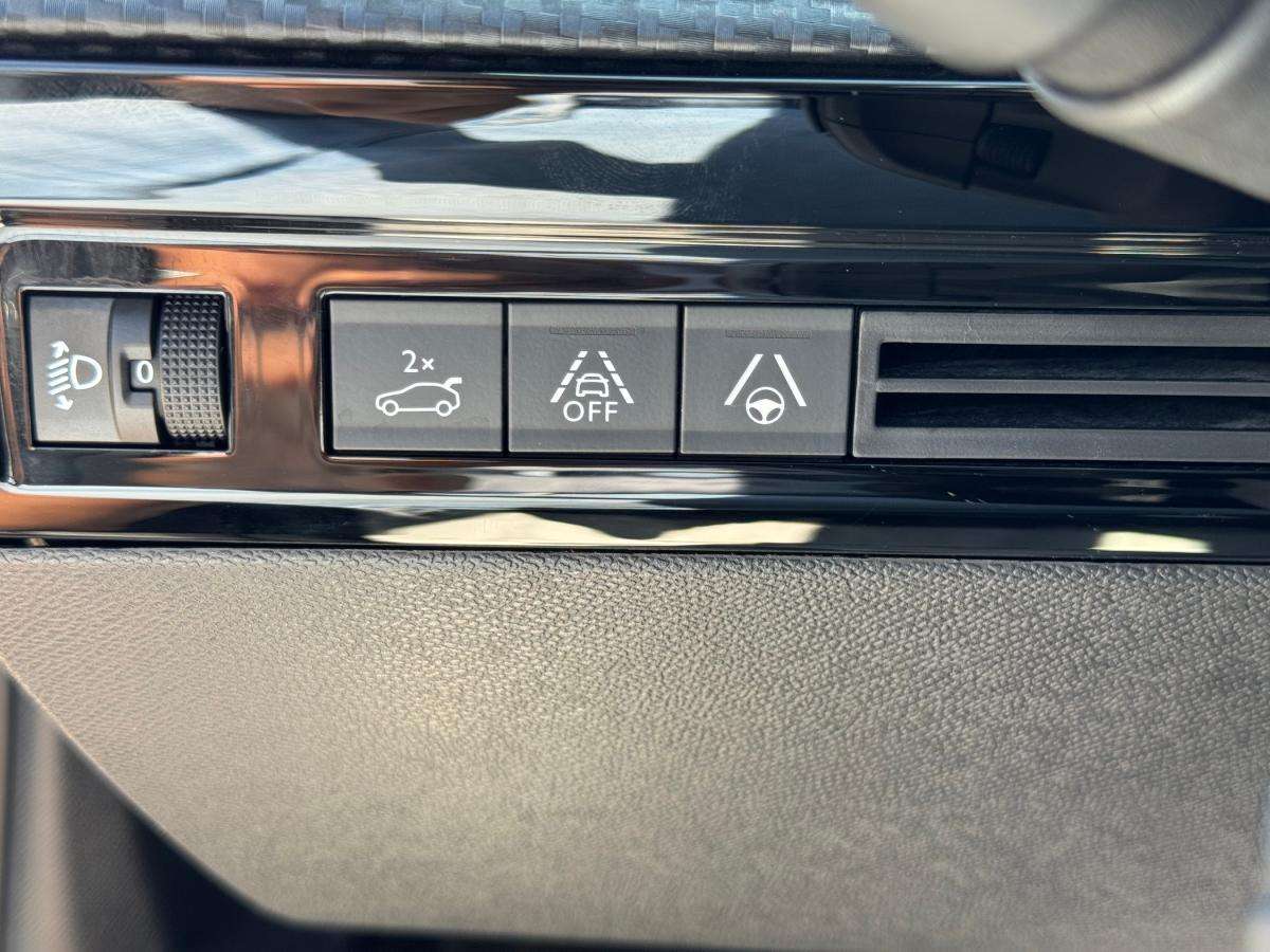 peugeot-508-sw-2021-diesel-1499cc