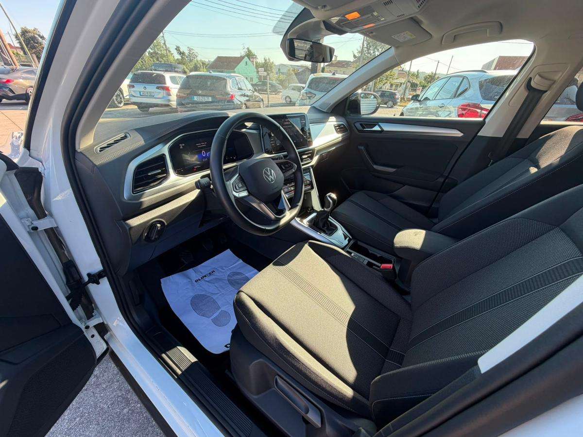 volkswagen-t-roc-2025-gasolina-999cc
