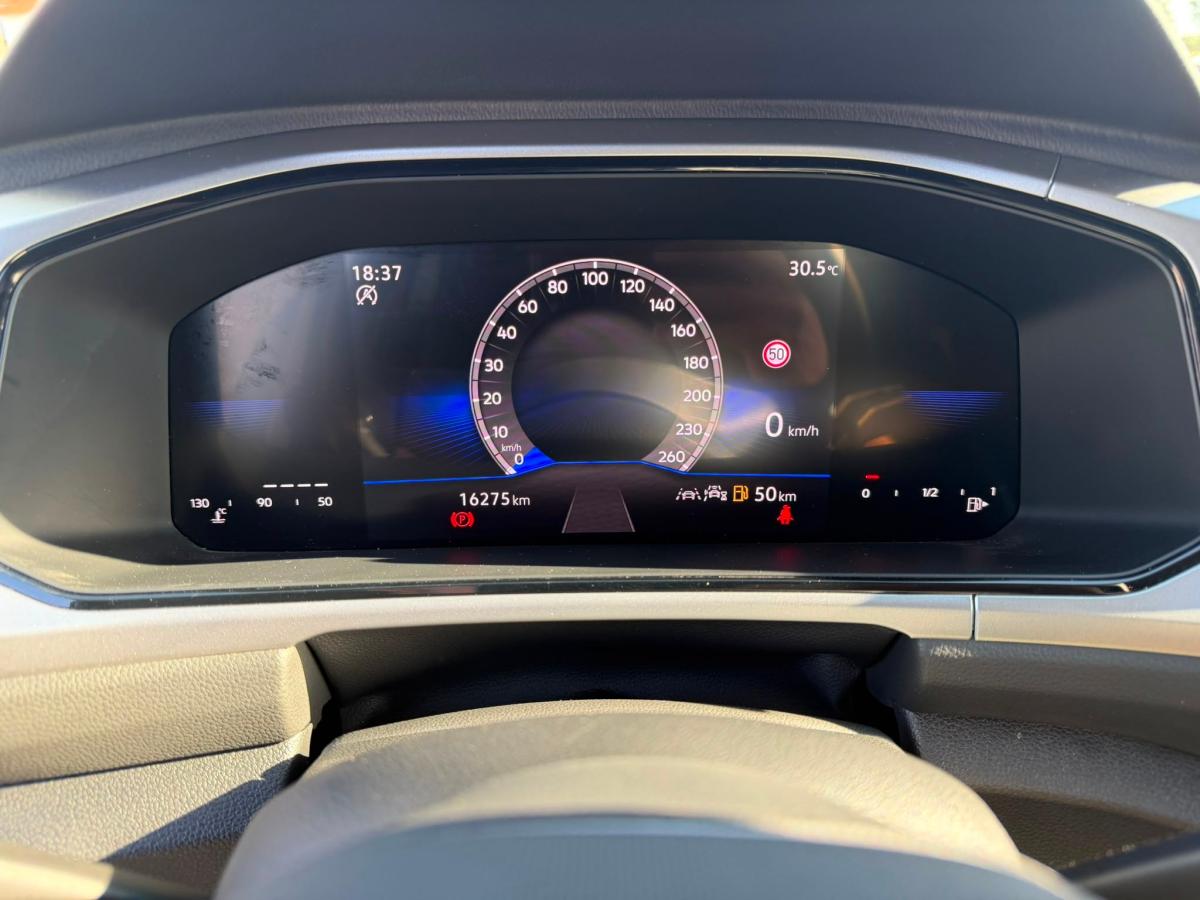 volkswagen-t-roc-2025-gasolina-999cc