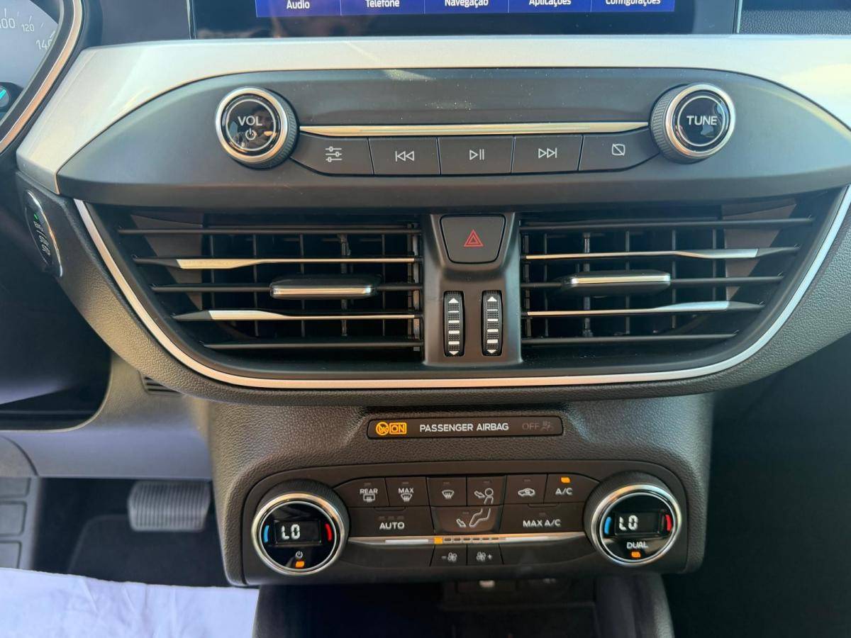 ford-focus-2020-diesel-1499cc
