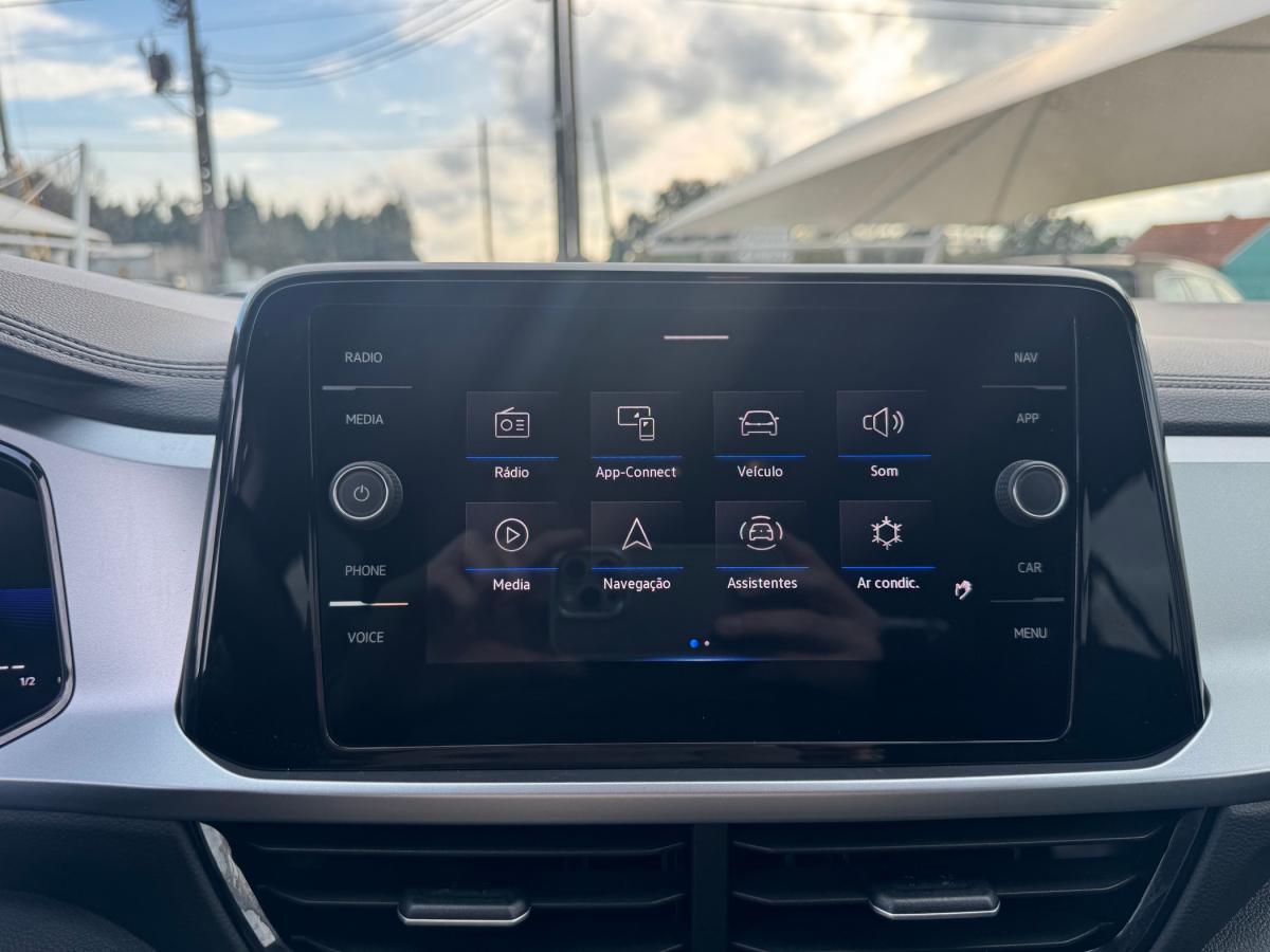 volkswagen-t-roc-2023-gasolina-999cc