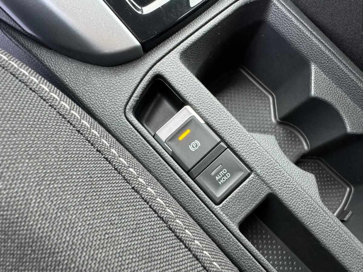 volkswagen-t-roc-2023-gasolina-999cc