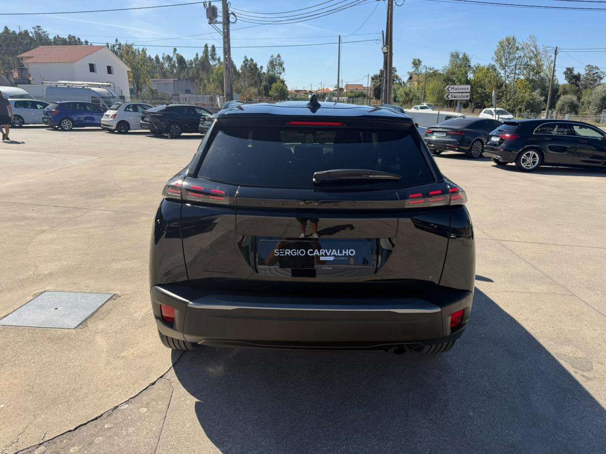 peugeot-2008-2024-gasolina-1199cc