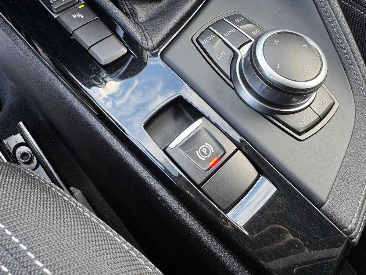 bmw-x1-2018-diesel-1496cc