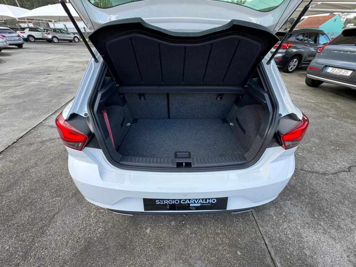 seat-ibiza-2023-gasolina-999cc