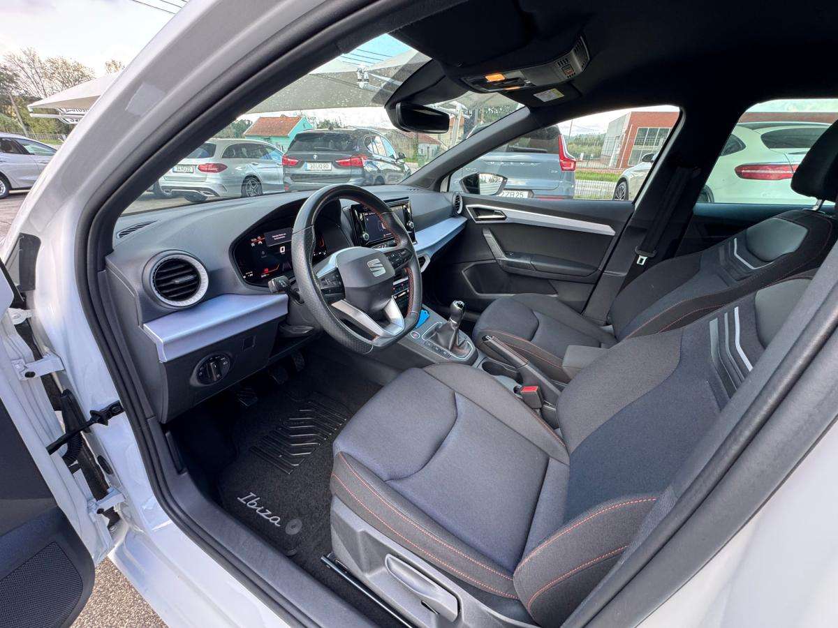seat-ibiza-2023-gasolina-999cc