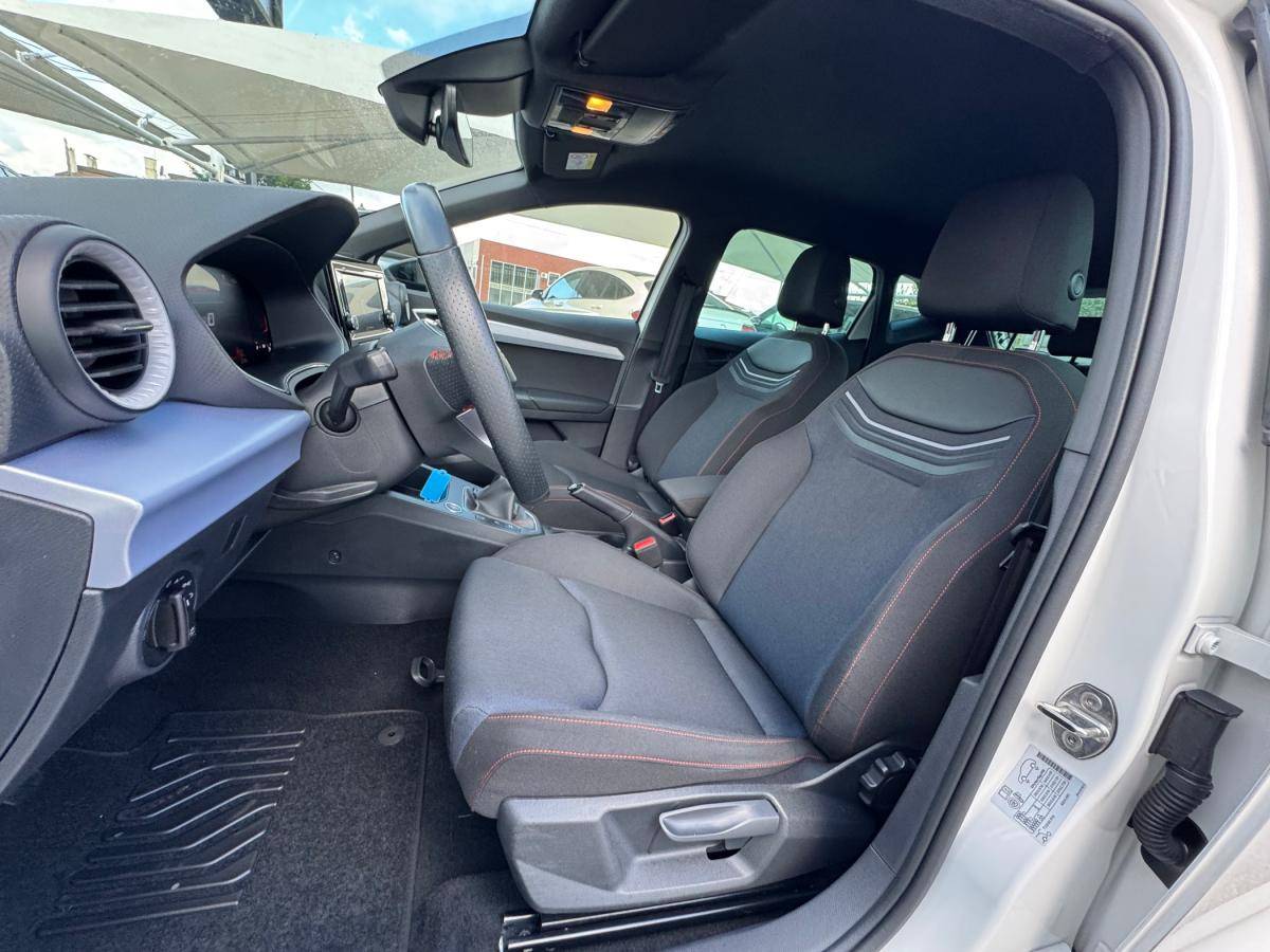seat-ibiza-2023-gasolina-999cc