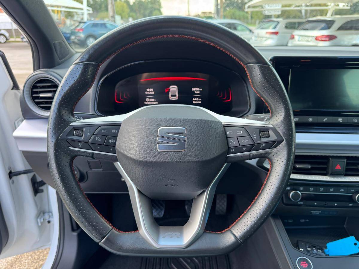 seat-ibiza-2023-gasolina-999cc